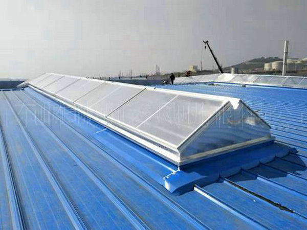 廠房三角型消防排煙天窗的特點(diǎn)及設(shè)計(jì)要求都有哪些